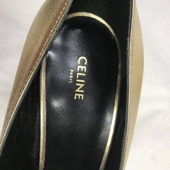 NEW AUC Celine gold vamp triangle rushed heels - Picture 4 of 11